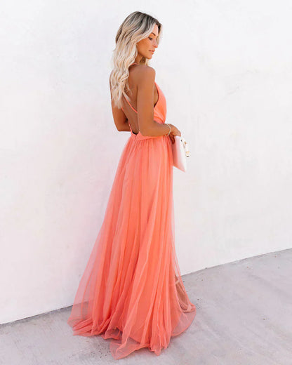 Carla – Elegancka sukienka damska na ramiączkach maxi