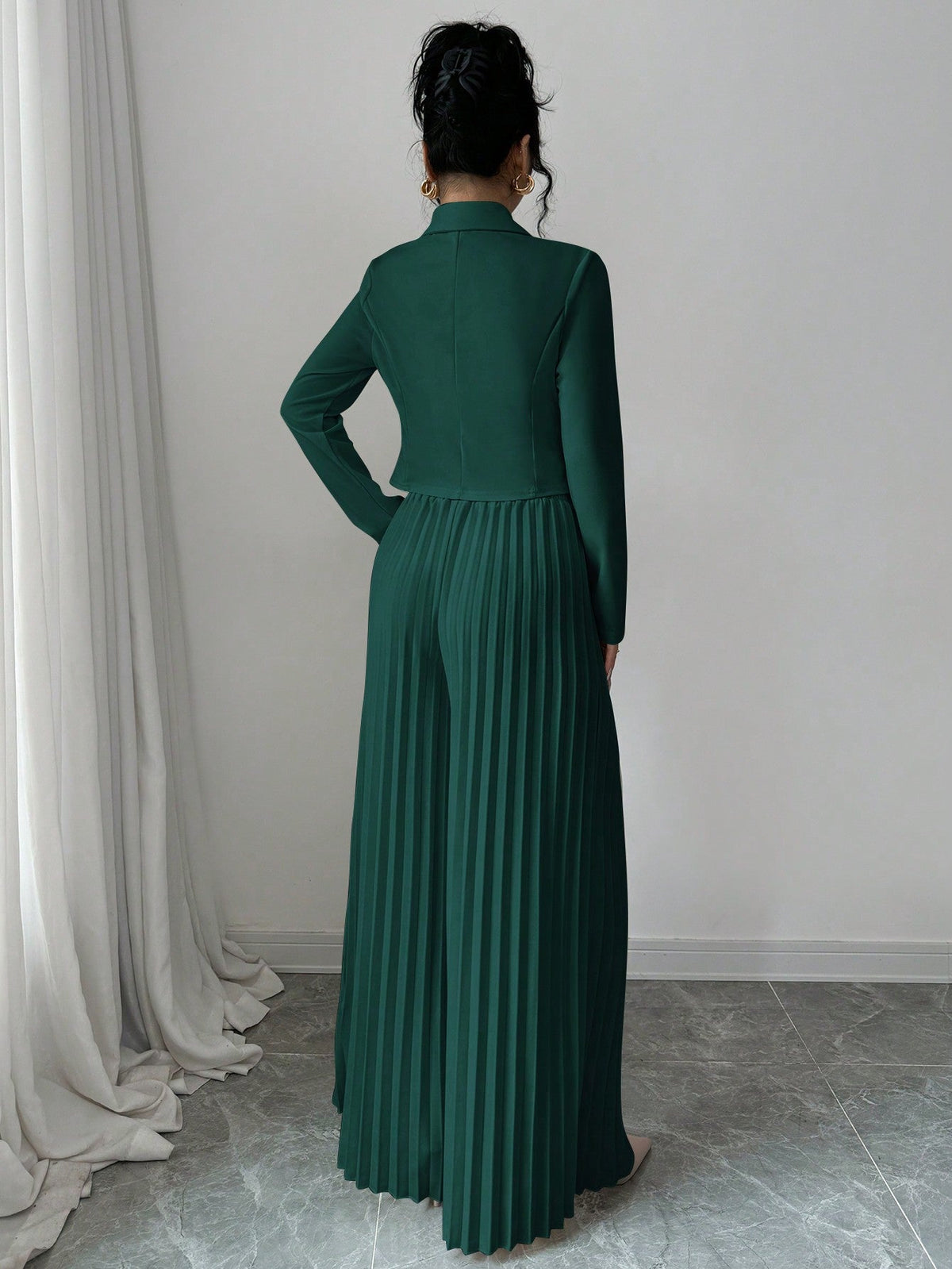 Melanie – Stylish Pleated Double-Breasted Jumpsuit - Image 6