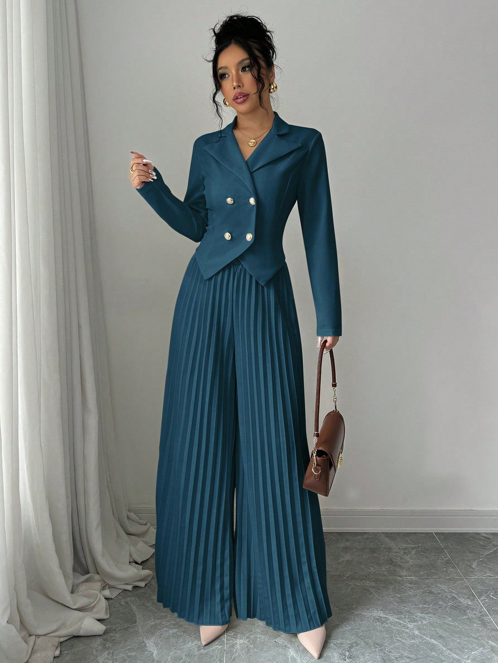 Melanie – Stylish Pleated Double-Breasted Jumpsuit - Image 4