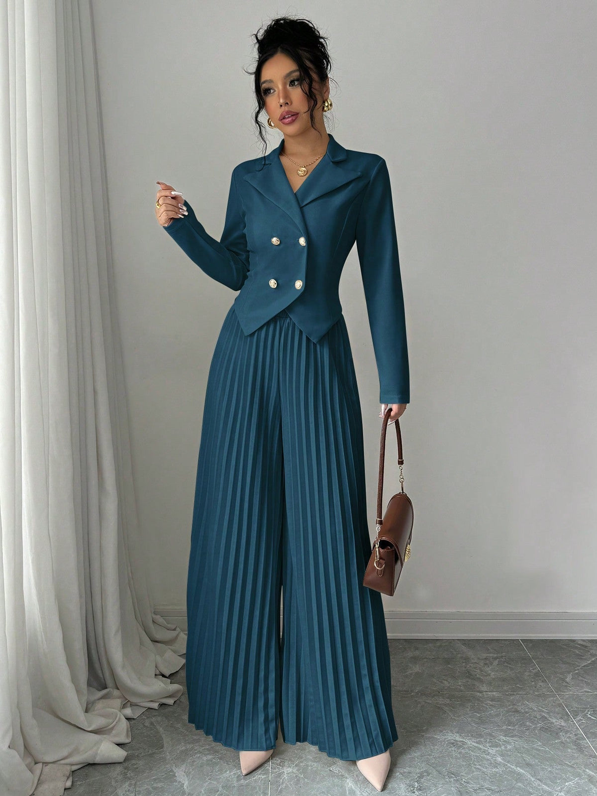 Melanie – Stylish Pleated Double-Breasted Jumpsuit - Image 4