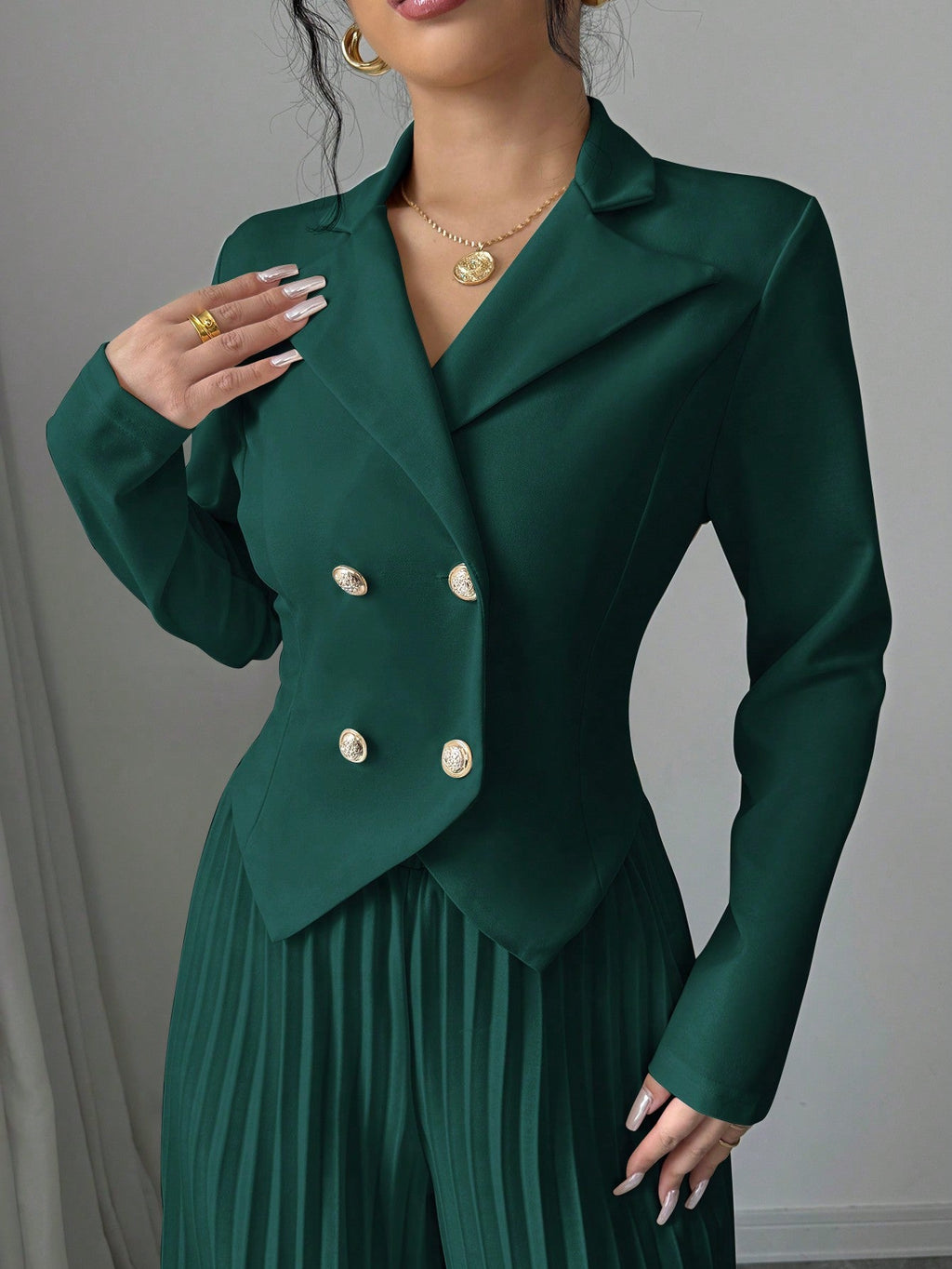 Melanie – Stylish Pleated Double-Breasted Jumpsuit - Image 9