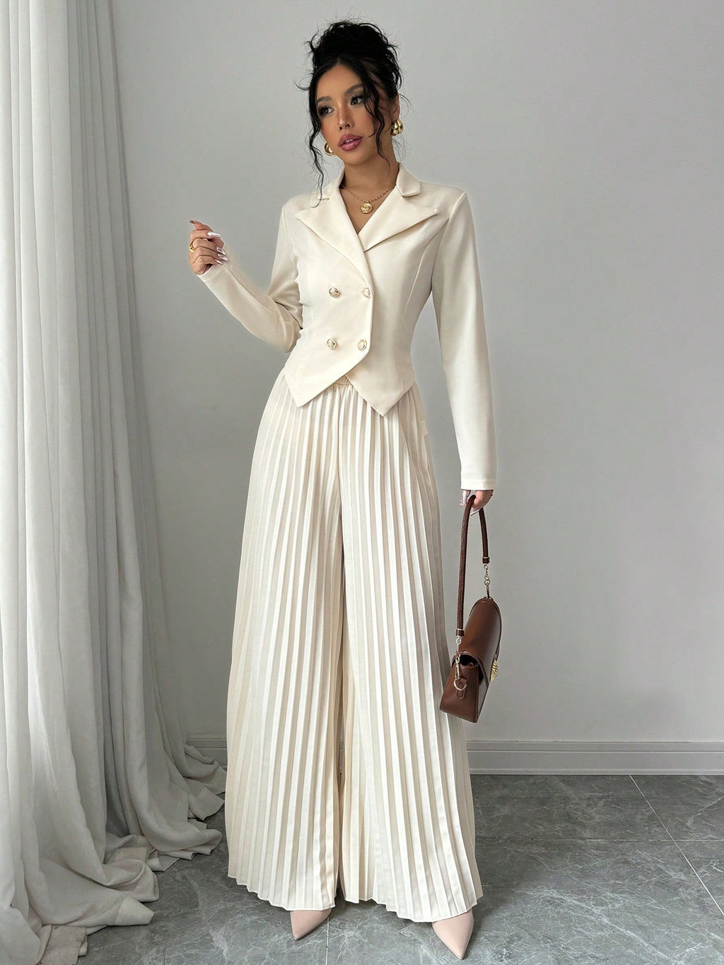Melanie – Stylish Pleated Double-Breasted Jumpsuit - Image 5