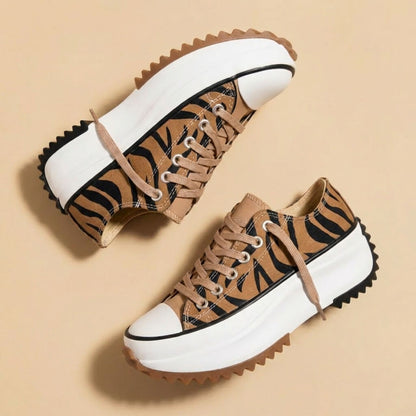 Lola – Stylish Casual Sneakers for Women - Image 2